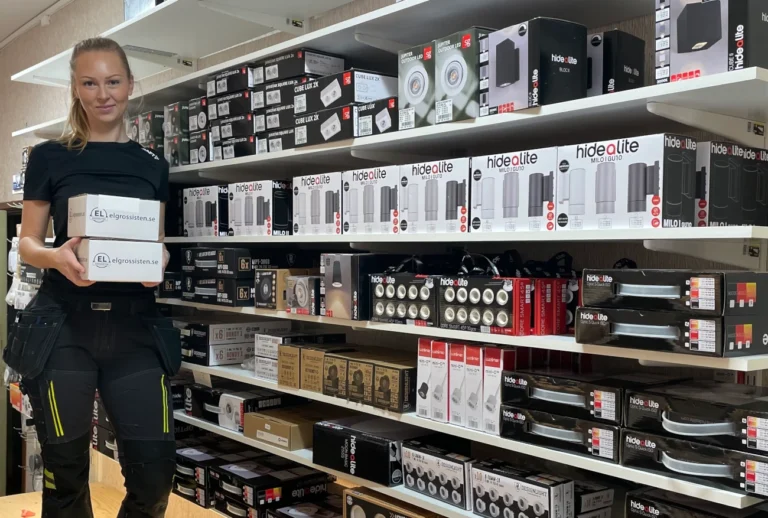 Andrea Andemore, Elgrossisten